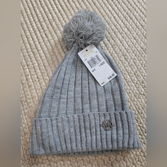 Michael Kors Gray Ribbed Beanie with Pom-Pom - Picture 1 of 4